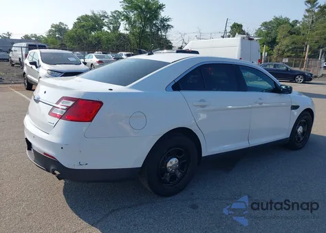 2019 Ford Police Interceptor z USA, uszkodzony, nr VIN 1FAHP2MT8KG103519